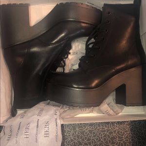 Brand new platform boots, never worn, stylish